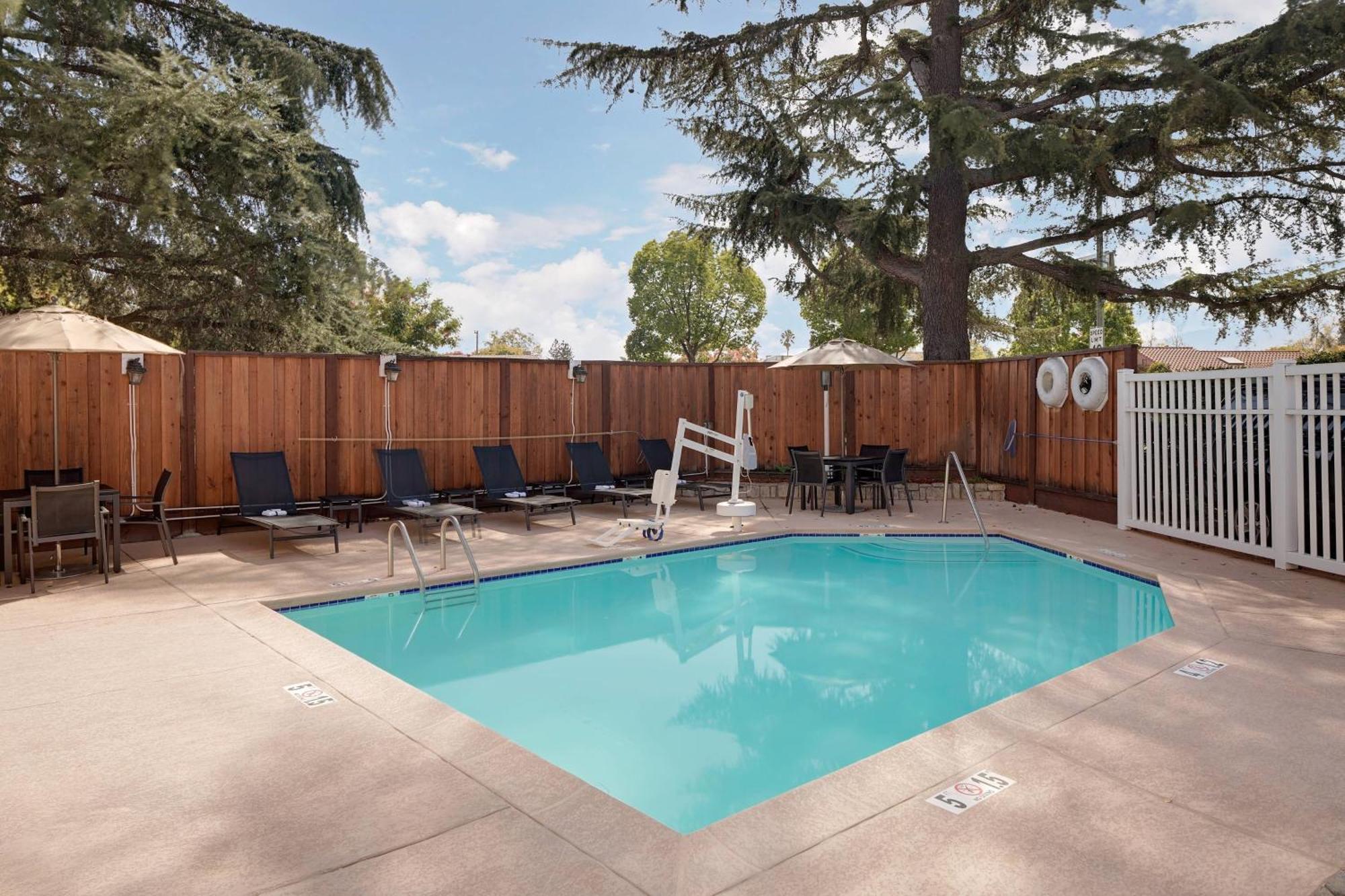 Residence Inn San Jose キャンベル エクステリア 写真