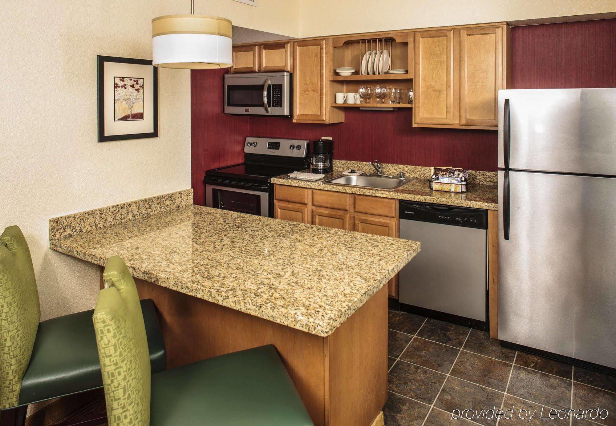 Residence Inn San Jose キャンベル 部屋 写真